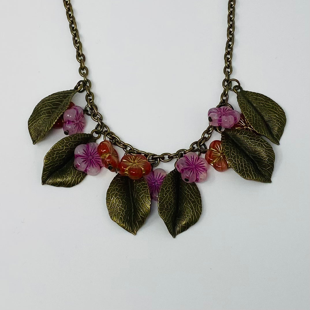 SALE!  Metal Hibiscus Striking™ Necklace in Red