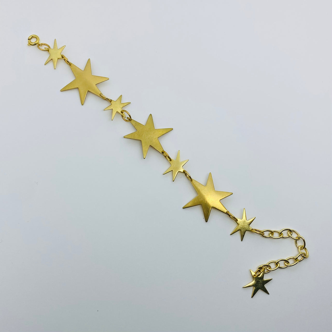 Metal Starburst Striking ™ Bracelet
