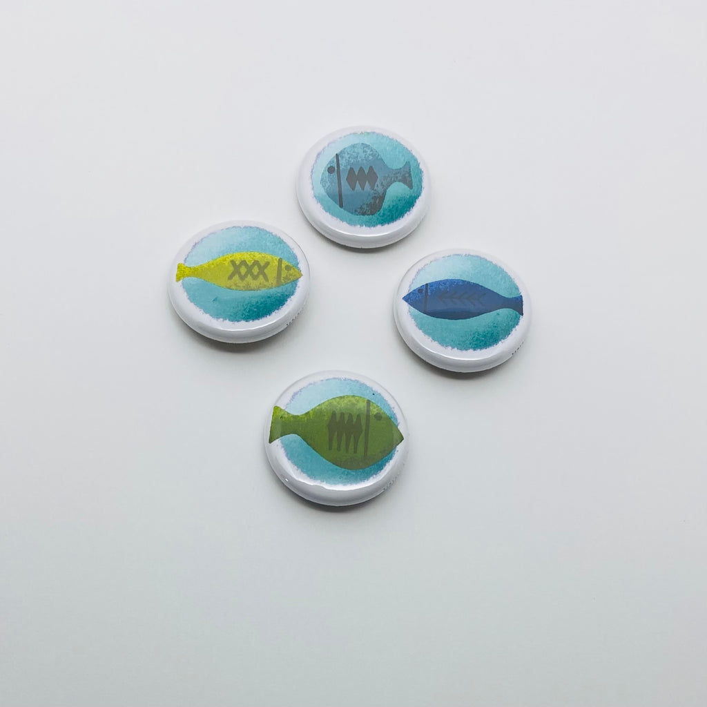 Mid Century Fish Button Pack