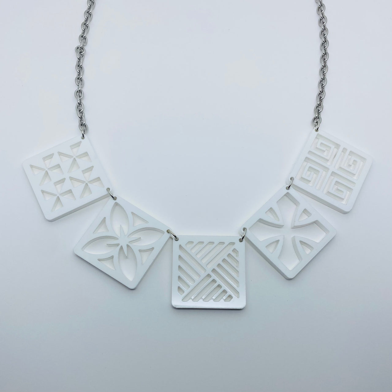 Flare Tiki Tapa Necklace in White